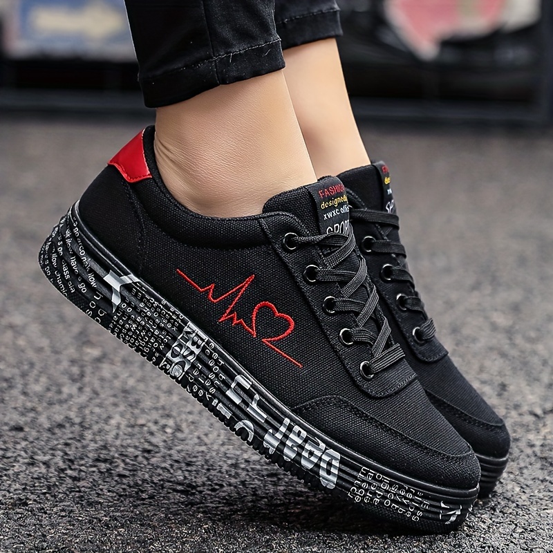 womens solid color casual sneakers heart print lace up platform skate shoes low top valentines day shoes details 3